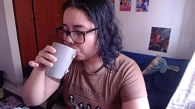 Snapshot of saenz_eymi chatting on 09.25.25 saenz eymi online show from 09.25.25