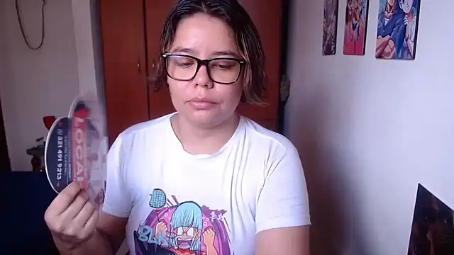 Snapshot of saenz_eymi chatting on 11.10.25 saenz eymi online show from 11.10.25