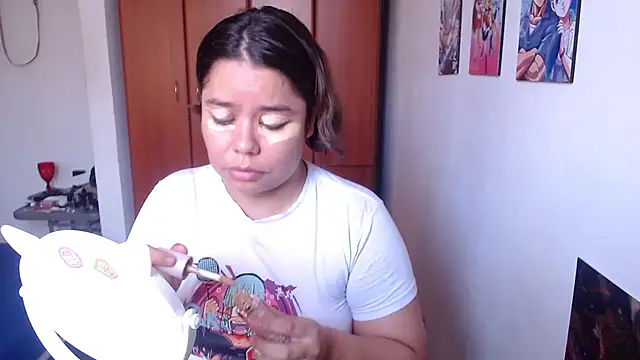 Snapshot of saenz_eymi chatting on 11.21.25 saenz eymi online show from 11.21.25