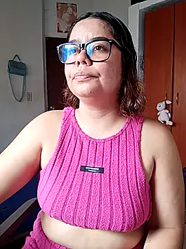 Snapshot of saenz_eymi chatting on 04.12.26 saenz eymi online show from 04.12.26