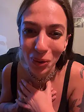 Snapshot of tbp96 chatting on 09.11.25 tbp96 online show from 09.11.25