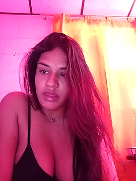 Snapshot of sofi_zzz chatting on 11.19.25 sofi zzz online show from 11.19.25