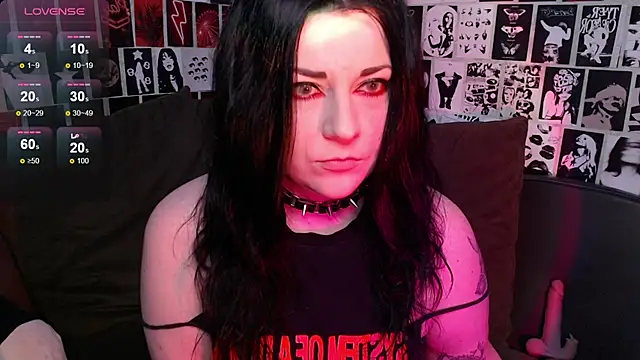 Snapshot of Kvopa chatting on 12.02.25 Kvopa online show from 12.02.25