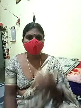 Snapshot of Nrl69 chatting on 10.30.25 Nrl69 online show from 10.30.25