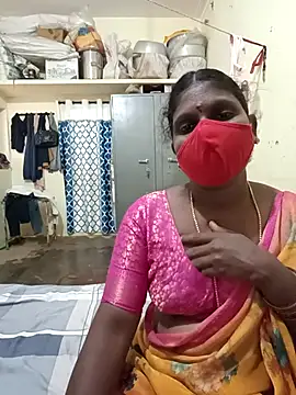 Snapshot of Nrl69 chatting on 11.04.25 Nrl69 online show from 11.04.25