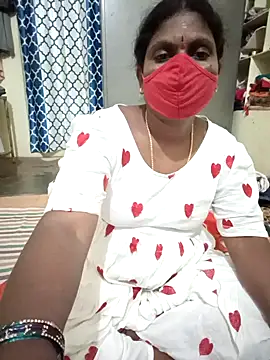 Snapshot of Nrl69 chatting on 11.18.25 Nrl69 online show from 11.18.25