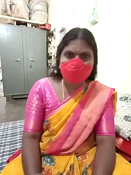 Snapshot of Nrl69 chatting on 11.19.25 Nrl69 online show from 11.19.25