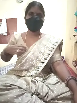 Snapshot of Nrl69 chatting on 11.25.25 Nrl69 online show from 11.25.25