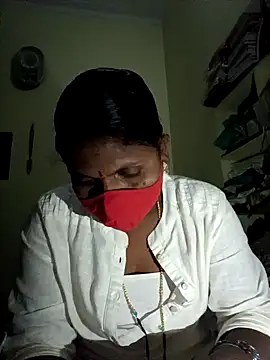 Snapshot of Nrl69 chatting on 11.26.25 Nrl69 online show from 11.26.25