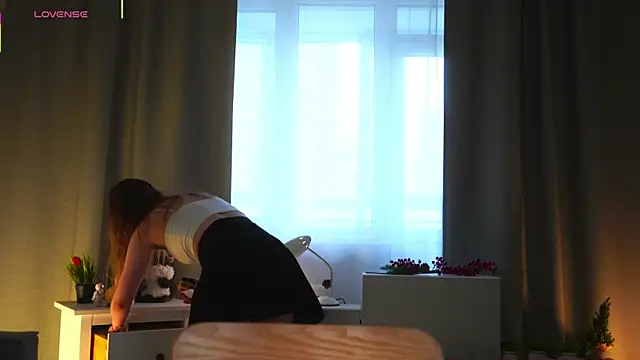 LorettaGladman online show from 04.04.26