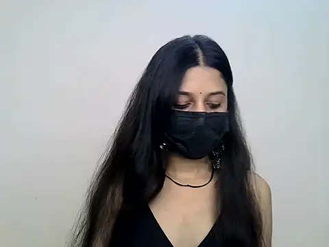 Snapshot of GUDIYA_BAB chatting on 09.09.25 GUDIYA BAB online show from 09.09.25