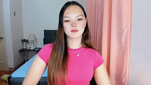 Snapshot of ameliamaureen chatting on 12.14.25 ameliamaureen online show from 12.14.25