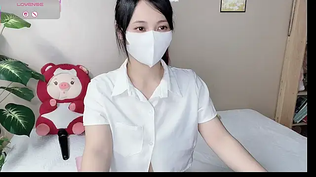 Snapshot of phuongnhi_ chatting on 09.09.25 phuongnhi online show from 09.09.25