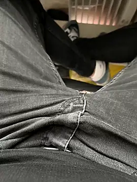 Snapshot of Ersin_meral chatting on 09.12.25 Ersin meral online show from 09.12.25