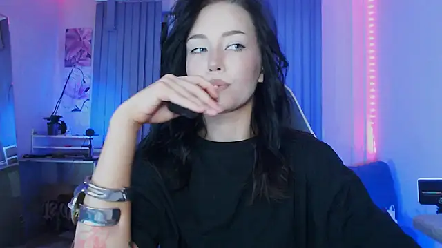 cutefrendlyuser online show from 06.27.26