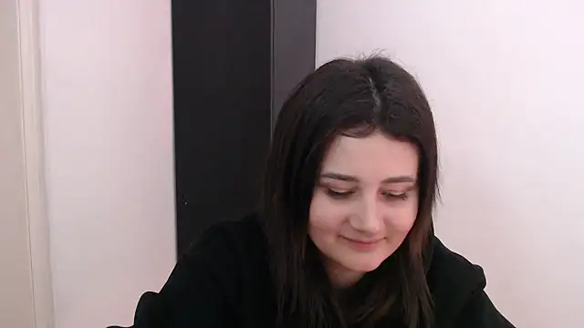 Katrin kiss  online show from 09.26.25