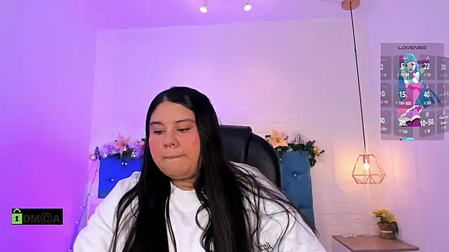 julieta miller01 online show from 12.05.25