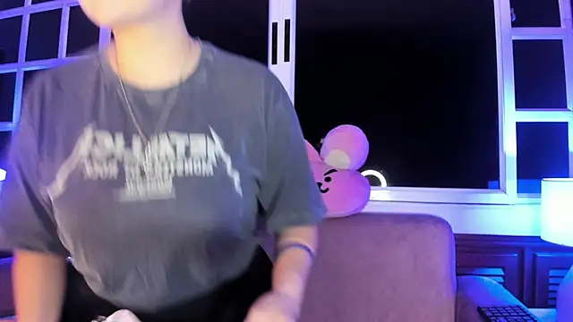 harimoon1 online show from 01.17.26