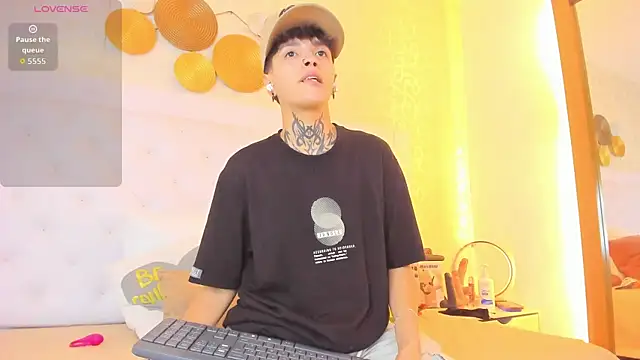 Snapshot of b3k_afrodict chatting on 01.17.26 b3k afrodict online show from 01.17.26