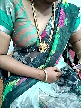 Snapshot of lolida69thamil chatting on 09.11.25 lolida69thamil online show from 09.11.25