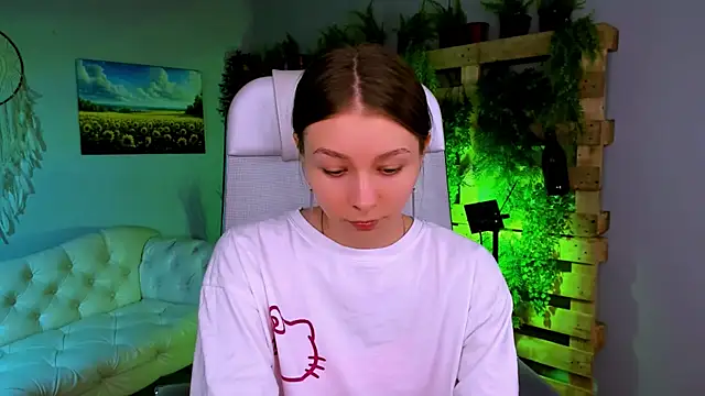 JulieDaniel online show from 11.21.25