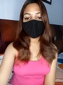 Snapshot of Hot_malika19 chatting on 11.05.25 Hot malika19 online show from 11.05.25