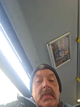 Snapshot of Fonse1860 chatting on 02.18.26 Fonse1860 online show from 02.18.26