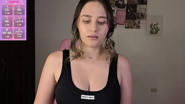 Veronika  Winslow  online show from 07.29.26