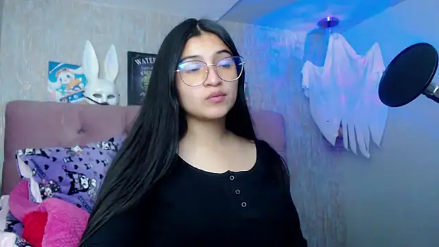 laurenelove online show from 11.01.25