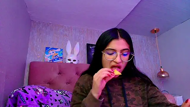 laurenelove online show from 11.21.25