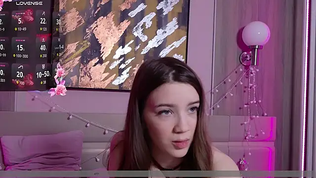 Alison kisss online show from 03.05.26