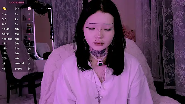 Snapshot of Lein_Bone chatting on 03.23.26 Lein Bone online show from 03.23.26