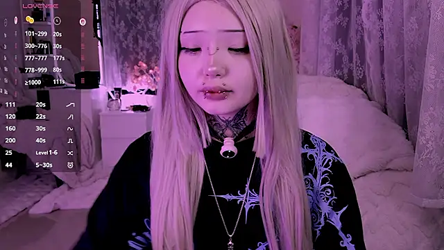 Snapshot of Lein_Bone chatting on 03.26.26 Lein Bone online show from 03.26.26
