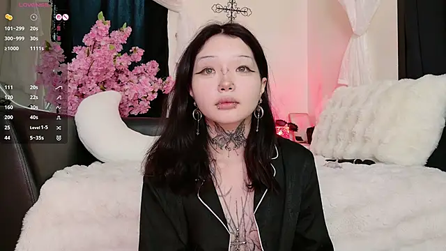 Snapshot of Lein_Bone chatting on 05.30.26 Lein Bone online show from 05.30.26