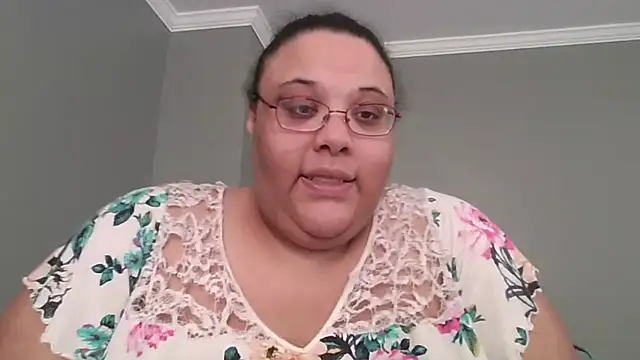 SexyBBW10790 online show from 04.04.26