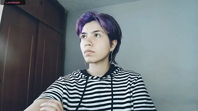 Zafira  Raven online show from 09.29.25