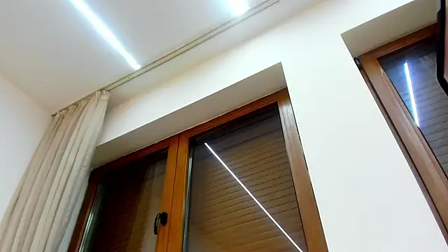 Anyssia online show from 11.21.25