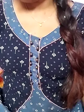 Snapshot of Tamil_Amul chatting on 04.07.26 Tamil Amul online show from 04.07.26