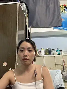 Snapshot of Minee1202 chatting on 06.27.26 Minee1202 online show from 06.27.26