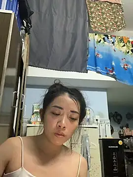 Snapshot of Minee1202 chatting on 07.21.26 Minee1202 online show from 07.21.26