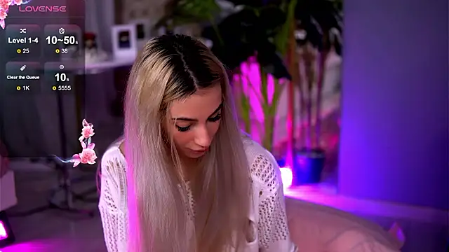 Snapshot of AwaLynch chatting on 03.03.26 AwaLynch online show from 03.03.26