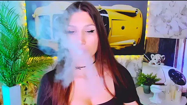 Snapshot of Mollyinyourmind chatting on 11.02.25 Mollyinyourmind online show from 11.02.25