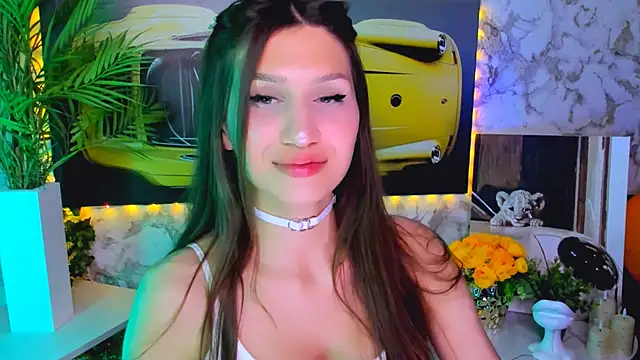 Snapshot of Mollyinyourmind chatting on 11.08.25 Mollyinyourmind online show from 11.08.25