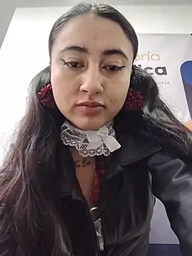 AMATISTA  16 online show from 02.17.26