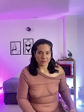 leiablack online show from 12.14.25