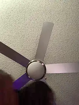 Triggerhappycj100 online show from 02.12.26