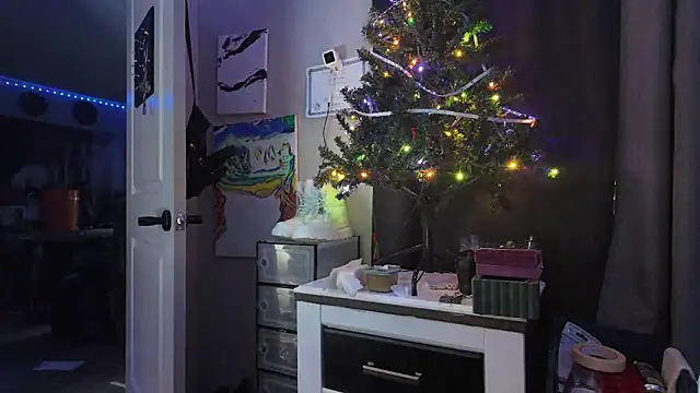 Triggerhappycj100 online show from 03.25.26