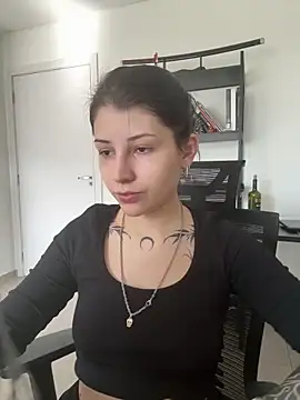 Snapshot of Privad_ravenna chatting on 05.31.26 Privad ravenna online show from 05.31.26
