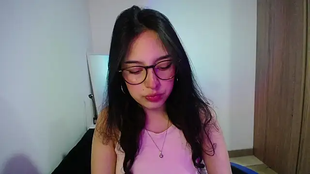 immisssilver online show from 09.19.25