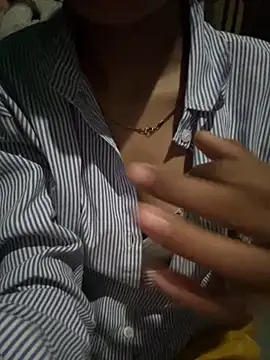 Snapshot of modelnishu chatting on 09.30.25 modelnishu online show from 09.30.25